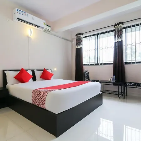 Oyo 43615 Hotel Sunshine